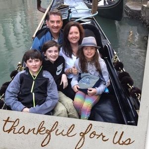 Meet your Posher, Kelly